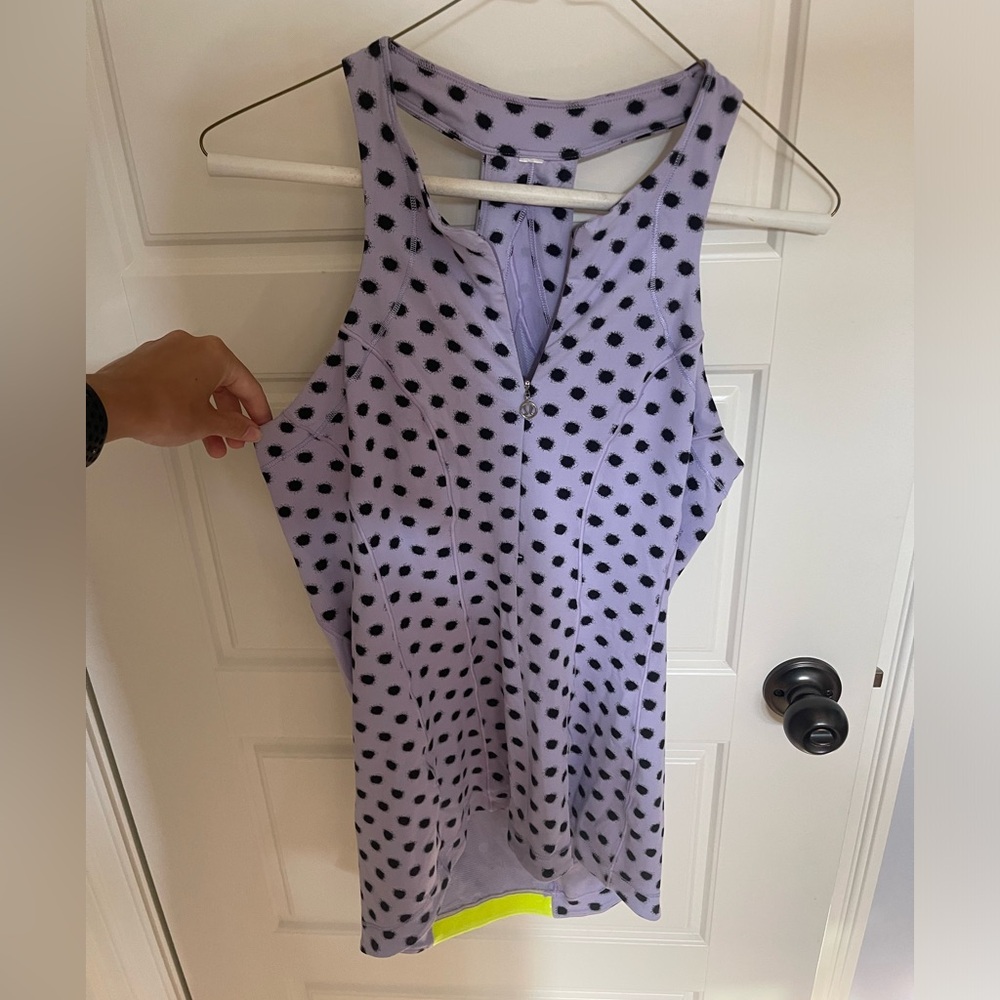 Lululemon size 8 tank top